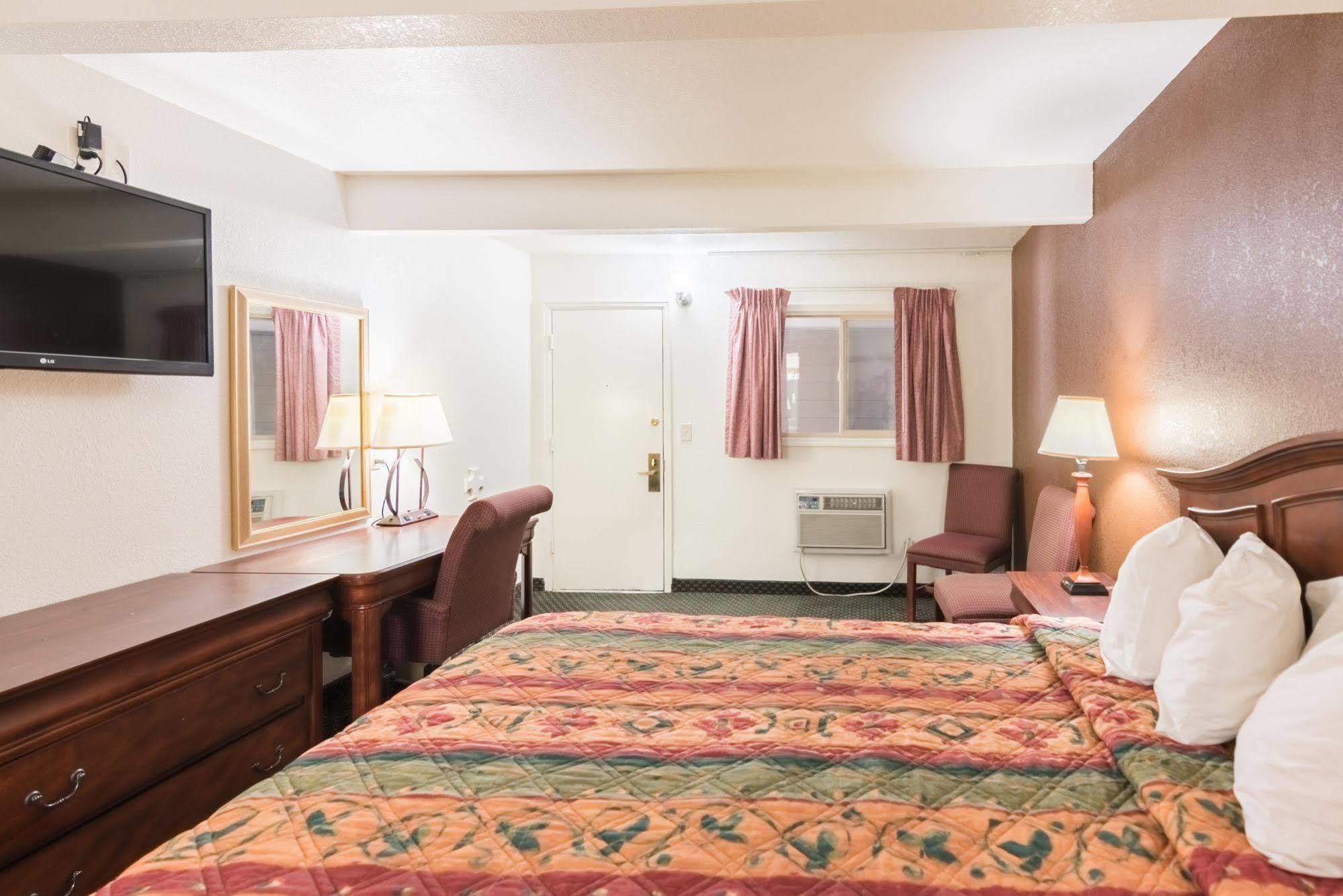 1St Interstate Inn Montrose Dış mekan fotoğraf